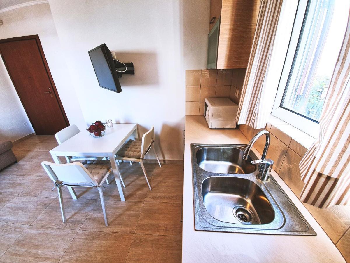 Kainon Asti Apartment Lefkada City Bagian luar foto